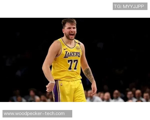 东契奇状态低迷！世界队35-37惜败美国星队，文班亚马14+6，唐斯10+1